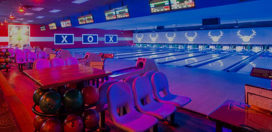 Bowling Alley Sports Bar In Queens Ny Bowlero