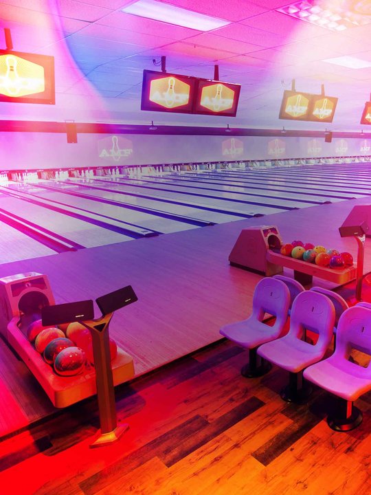 Bowling Alley & Party Venue in Roswell Bowlero