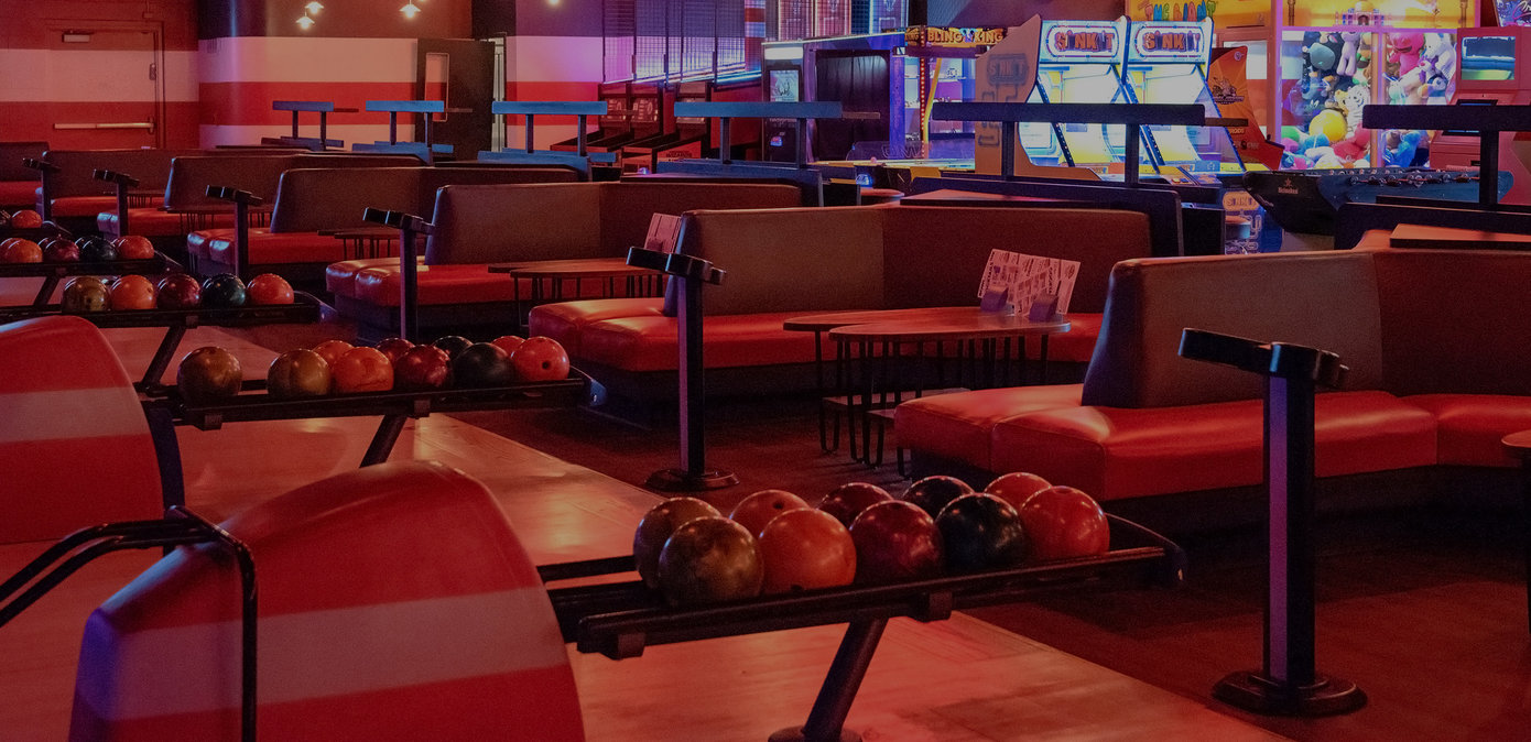 Bowling Alley with Sports Bar in San Antonio Bowlero