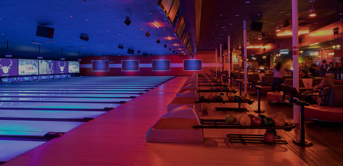Bowling Alley with Private Lanes in San Jose Bowlero