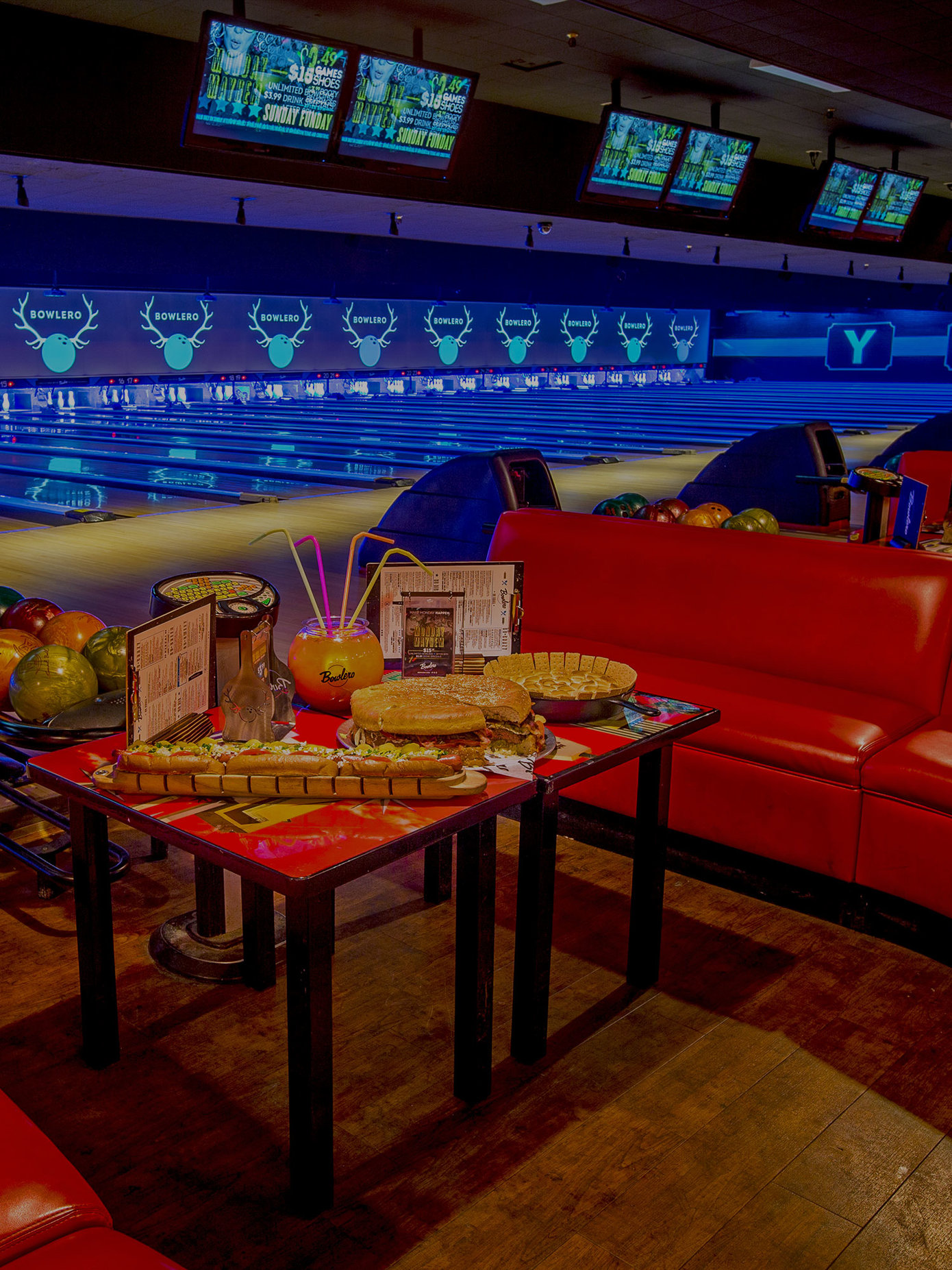 Bowling Alley & Party Venue in Woodland Hills, CA Bowlero